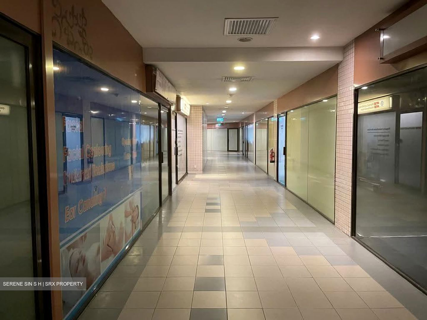 Furama City Centre Singapore (D1), Shop House #621088311